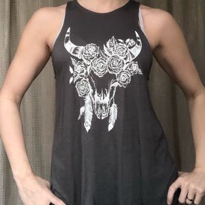 NWOT Gray Native Skull Tank